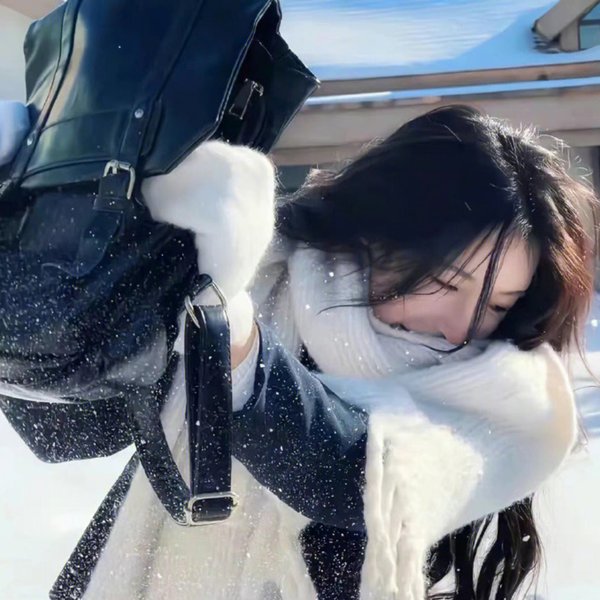 精灵高中:惊声尖拍